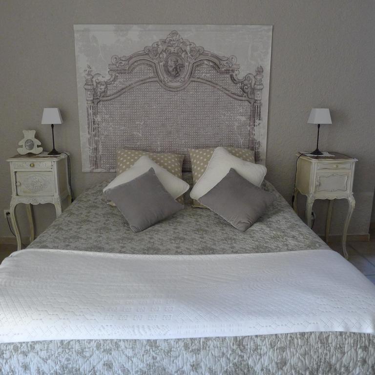 Domaine De La Manse Hotell Villeneuve-de-Berg Rum bild